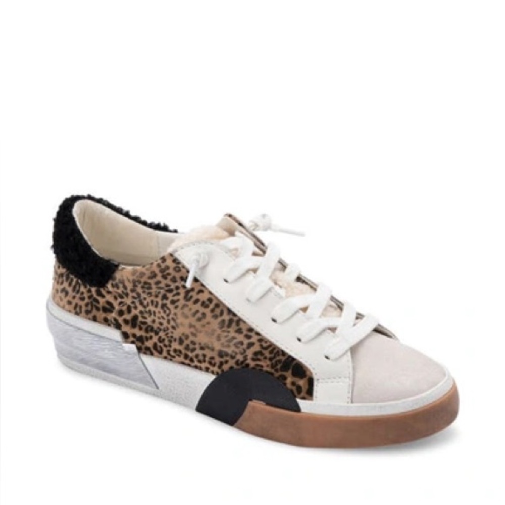 Dolce Vita Zina Sneakers Plush Leopard